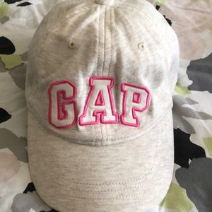 GAP logo cap